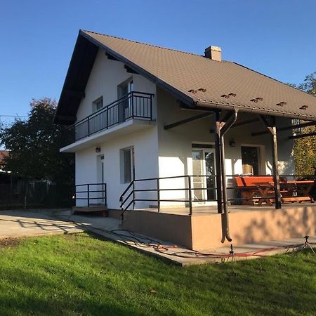 Green Nest Băneşti Buitenkant foto